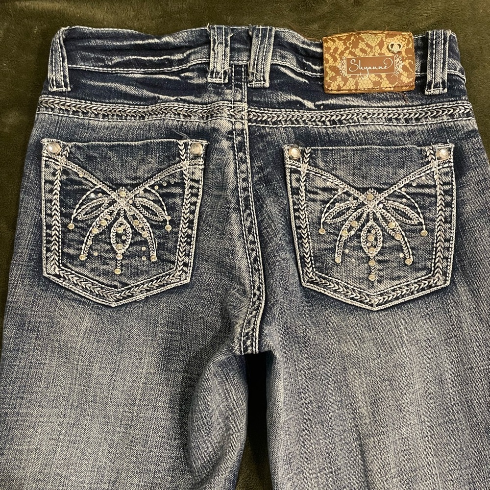 Shyanne Anne Boot Cut size 5/6